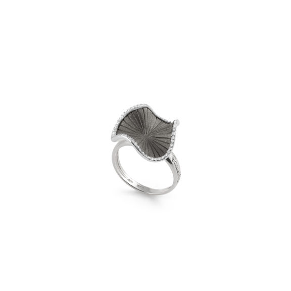 Annamaria Cammilli Sultana Ring aus 18 Karat Black Lava Gold mit Brillanten