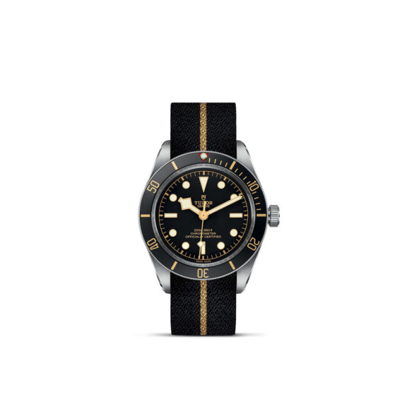 Tudor Black Bay Fifty-Eight mit Edelstahlgehäuse und Textilband und schwarzem Zifferblatt