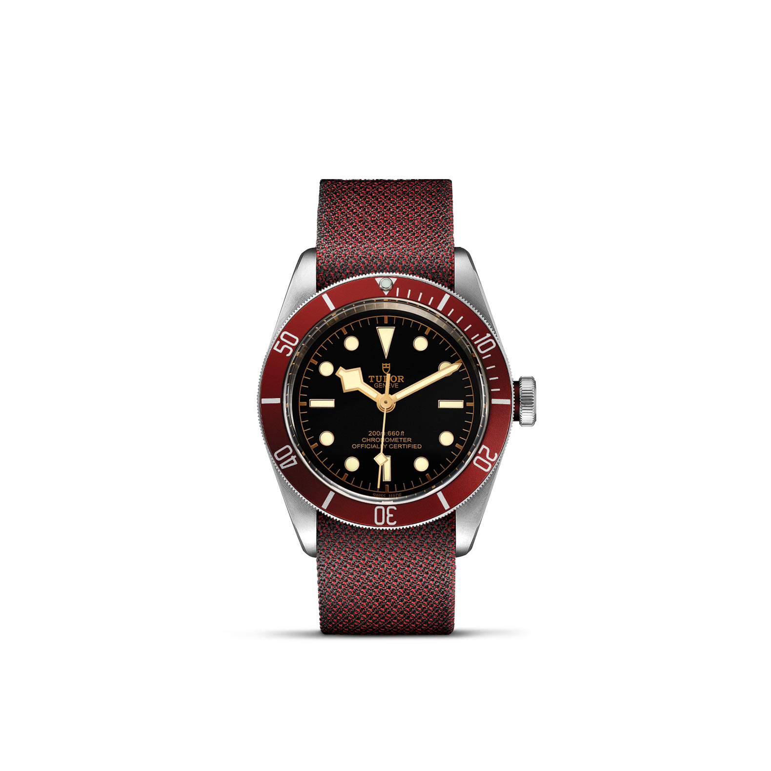 Tudor Black Bay mit Edelstahlgehäuse und Textilband und rotem Zifferblatt