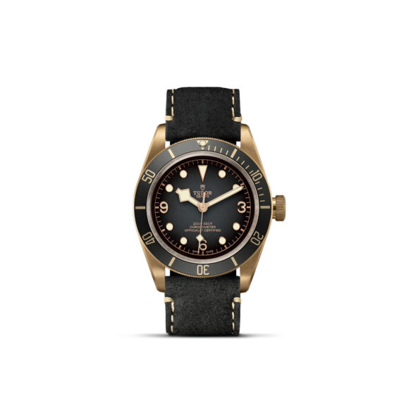 Tudor Black Bay Bronze mit Bronzegehäuse und Lederband und schwarzem Zifferblatt