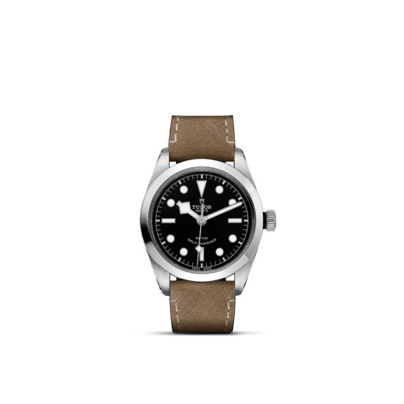 Tudor Black Bay 36 mit Edelstahlgehäuse und Lederband und schwarzem Zifferblatt
