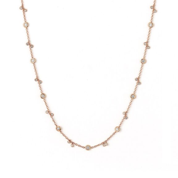 Collier aus Roségold mit Diamanten