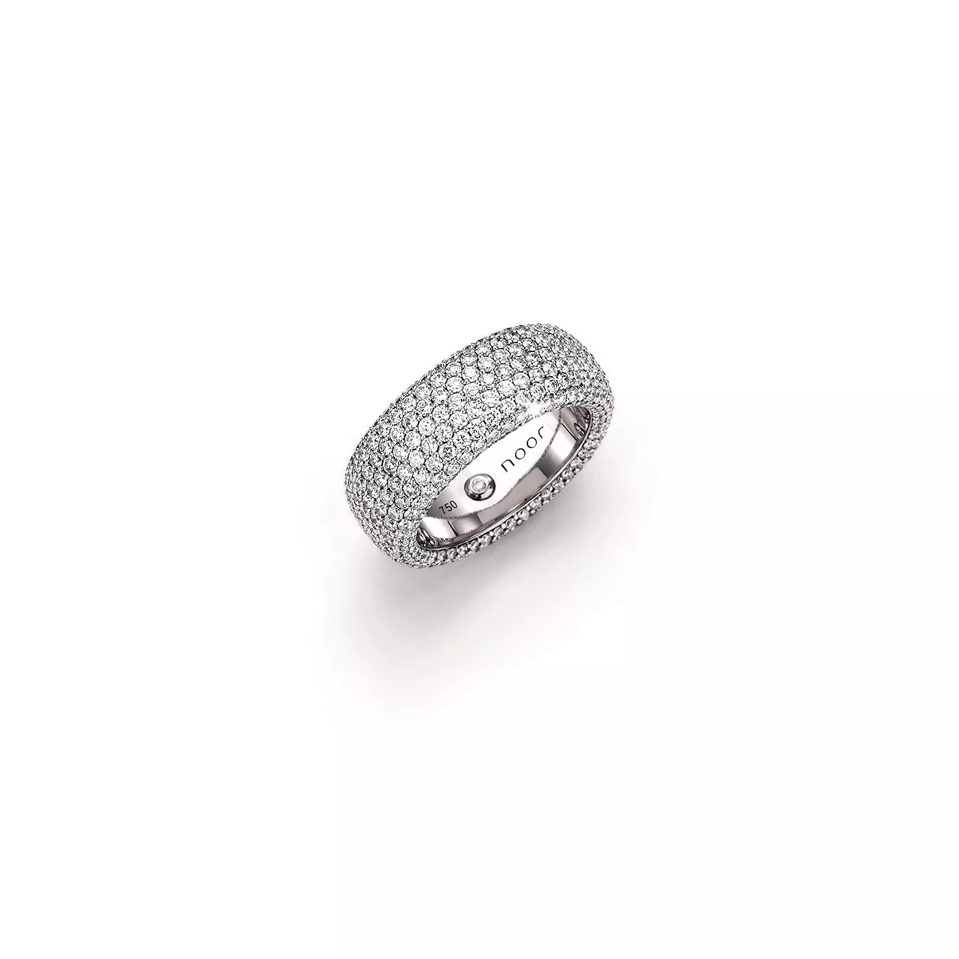 Ring aus Weißgold mit Diamanten