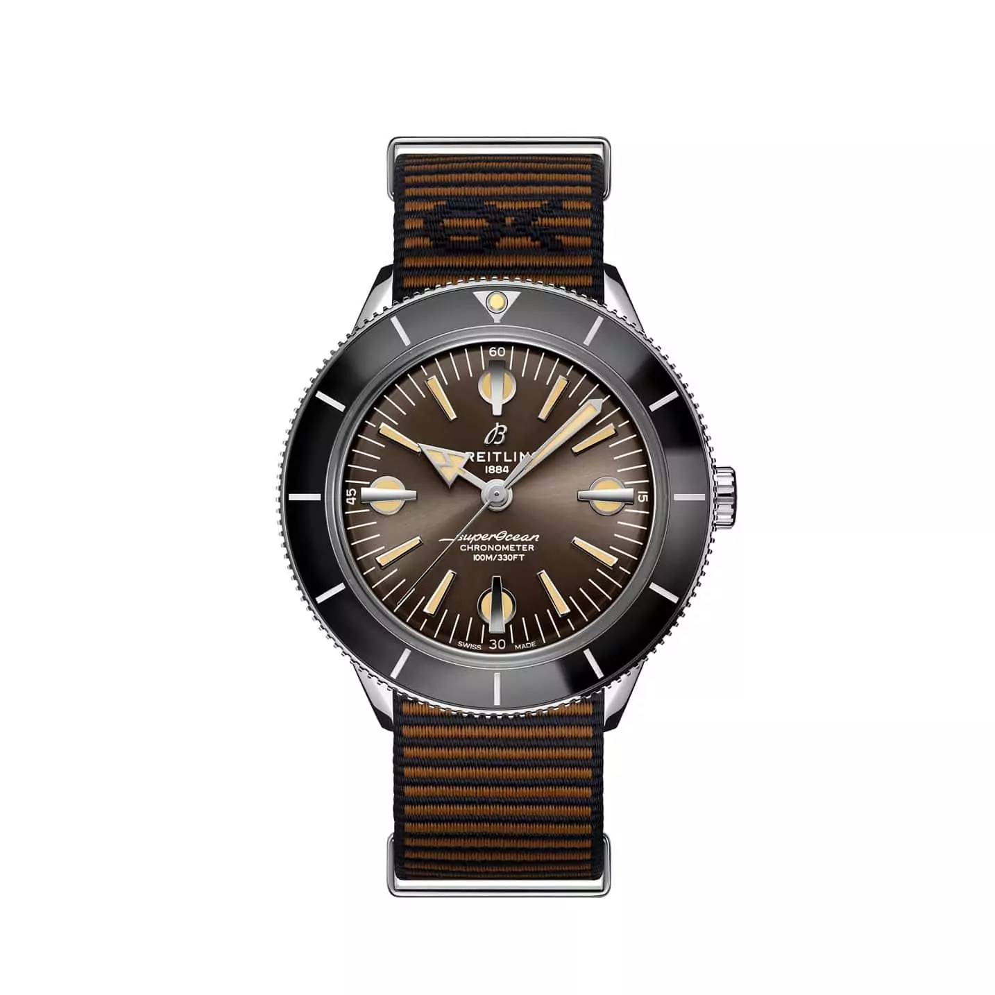 Breitling Superocean Heritage 57 mit Edelstahlgehäuse und Textilband und braunem Zifferblatt