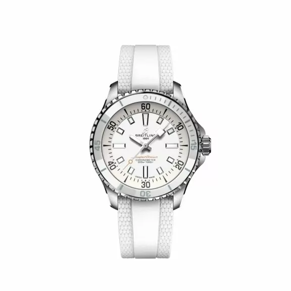 Breitling Superocean Automatic 36 mit Edelstahlgehäuse und Kautschukband und weißem Zifferblatt