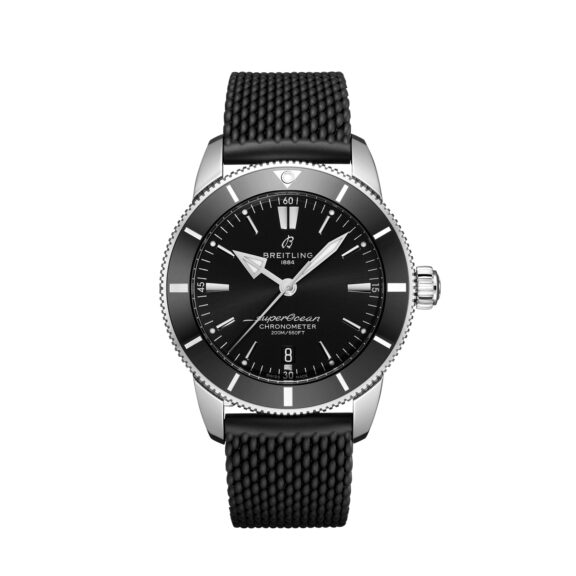 Breitling Superocean Heritage B20 Automatic 44 mit Edelstahlgehäuse und Kautschukband und schwarzem Zifferblatt