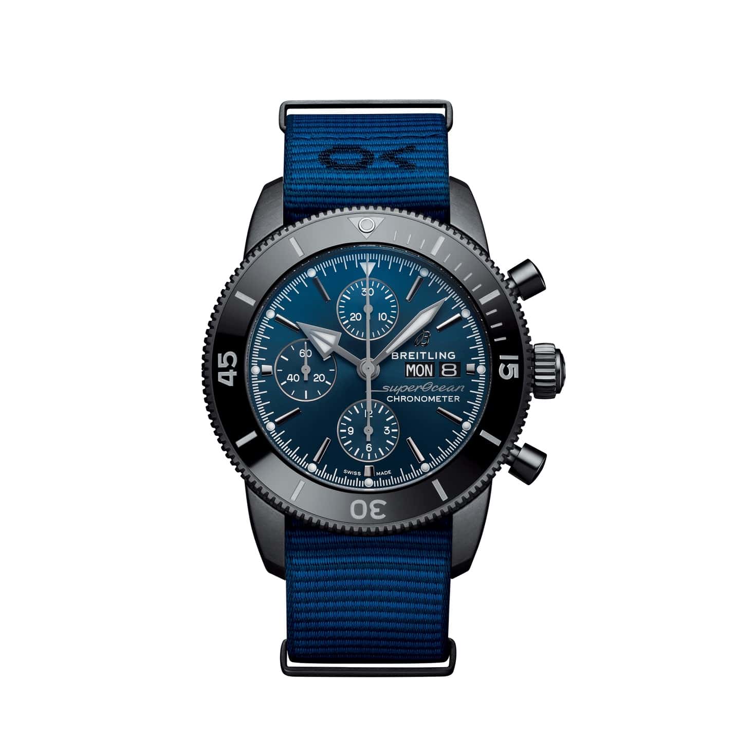 Breitling Superocean Heritage Chronograph 44 Outerknown mit Edelstahlgehäuse und Textilband und blauem Zifferblatt