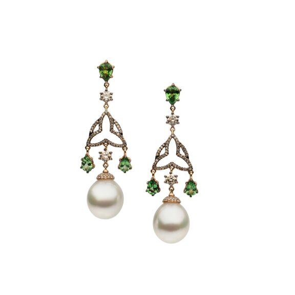 Ohrschmuck aus 18 Karat Gelbgold mit Südseezuchtperlen und Diamanten von Autore