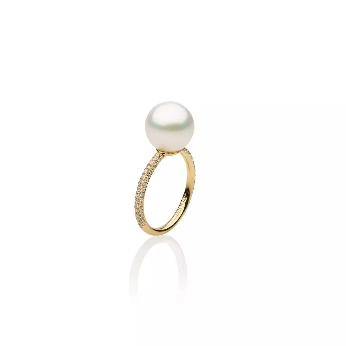 Ring aus 18 Karat Gelbgold mit Südseezuchtperle und Diamanten von Autore