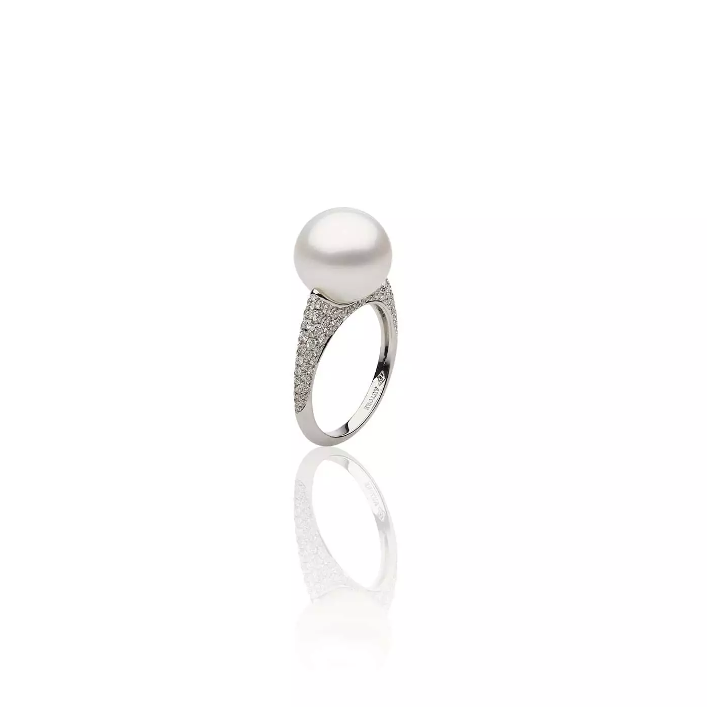 Ring aus 18 Karat Weißgold mit Südseezuchtperle und Diamanten von Autore