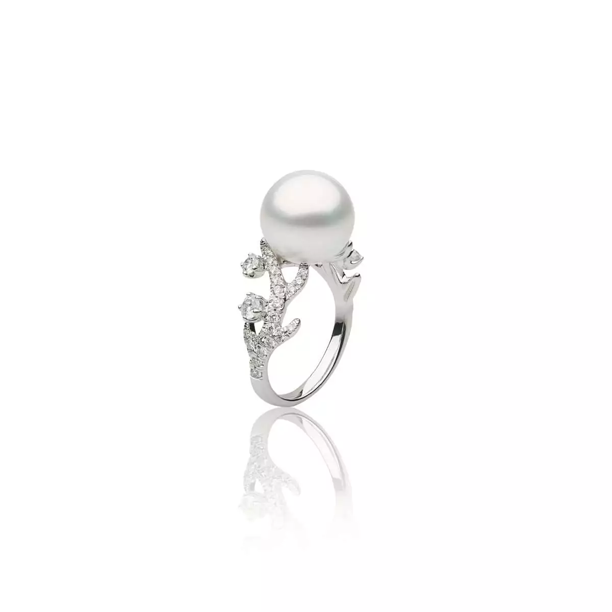Ring aus 18 Karat Weißgold mit Südseezuchtperle und Diamanten von Autore