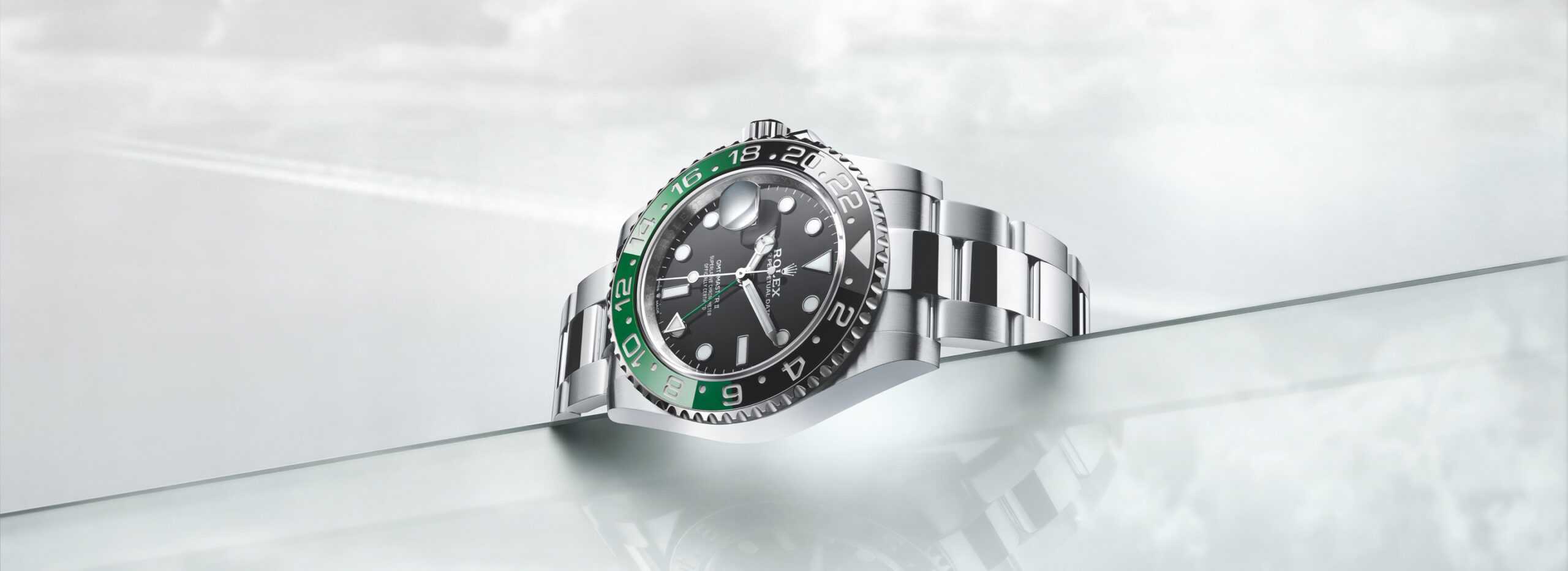 Die Rolex Oyster Perpetual GMT-Master mit schwarz-grüner Lünette bei Juwelier S.M.Wild in Linz