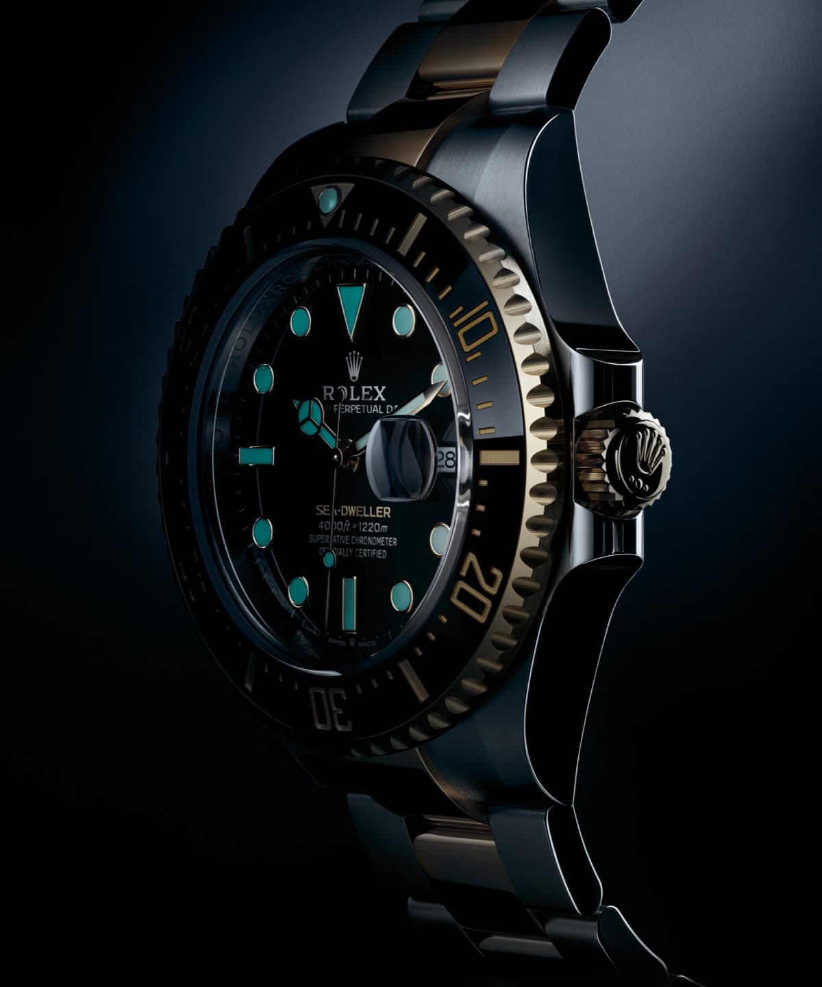 Die Rolex Oyster Perpetual Sea-Dweller mit Leuchtindices bei Juwelier S.M.Wild
