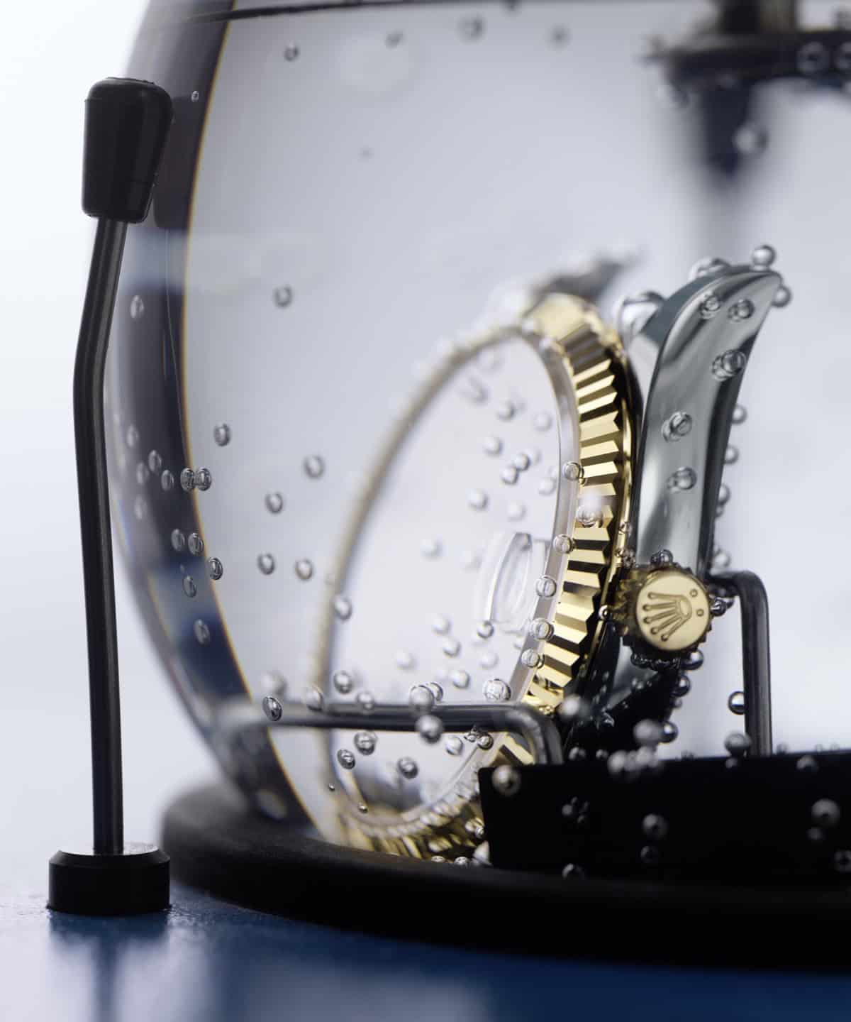 Das Rolex Wartungsverfahren bei Juwelier S.M.Wild - Wasserdichteprüfung
