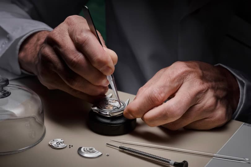 Die Wartung Ihrer Rolex bei Juwelier S.M.Wild - offizieller Rolex Fachhändler in Linz