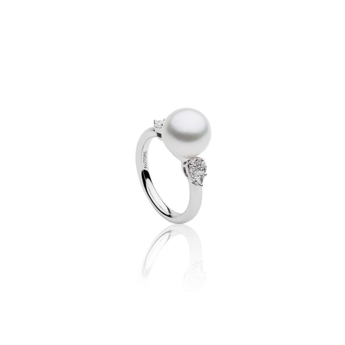 Ring aus 18 Karat Weißgold mit Südseezuchtperle und Diamanten von Autore