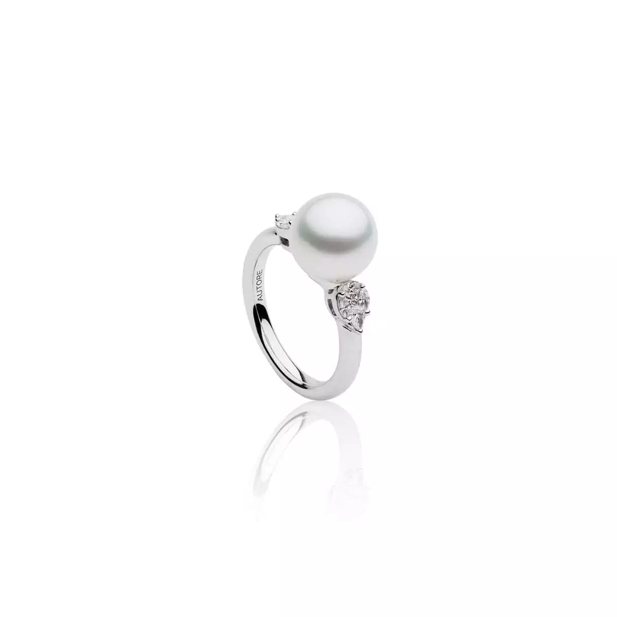 Ring aus 18 Karat Weißgold mit Südseezuchtperle und Diamanten von Autore