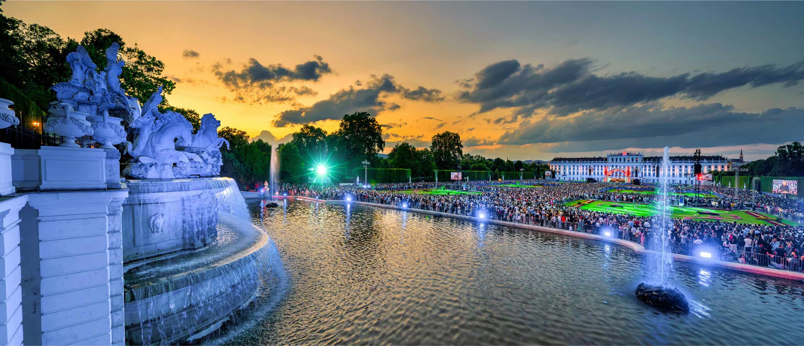 Konzert der Wiener Philharmoniker in Wien, Schlossgarten Schönbrunn