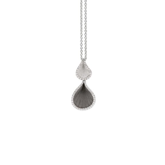 Annamaria Cammilli Goccia Ohrschmuck Collier aus 18 Karat White Ice und Black Lava Gold mit Brillanten