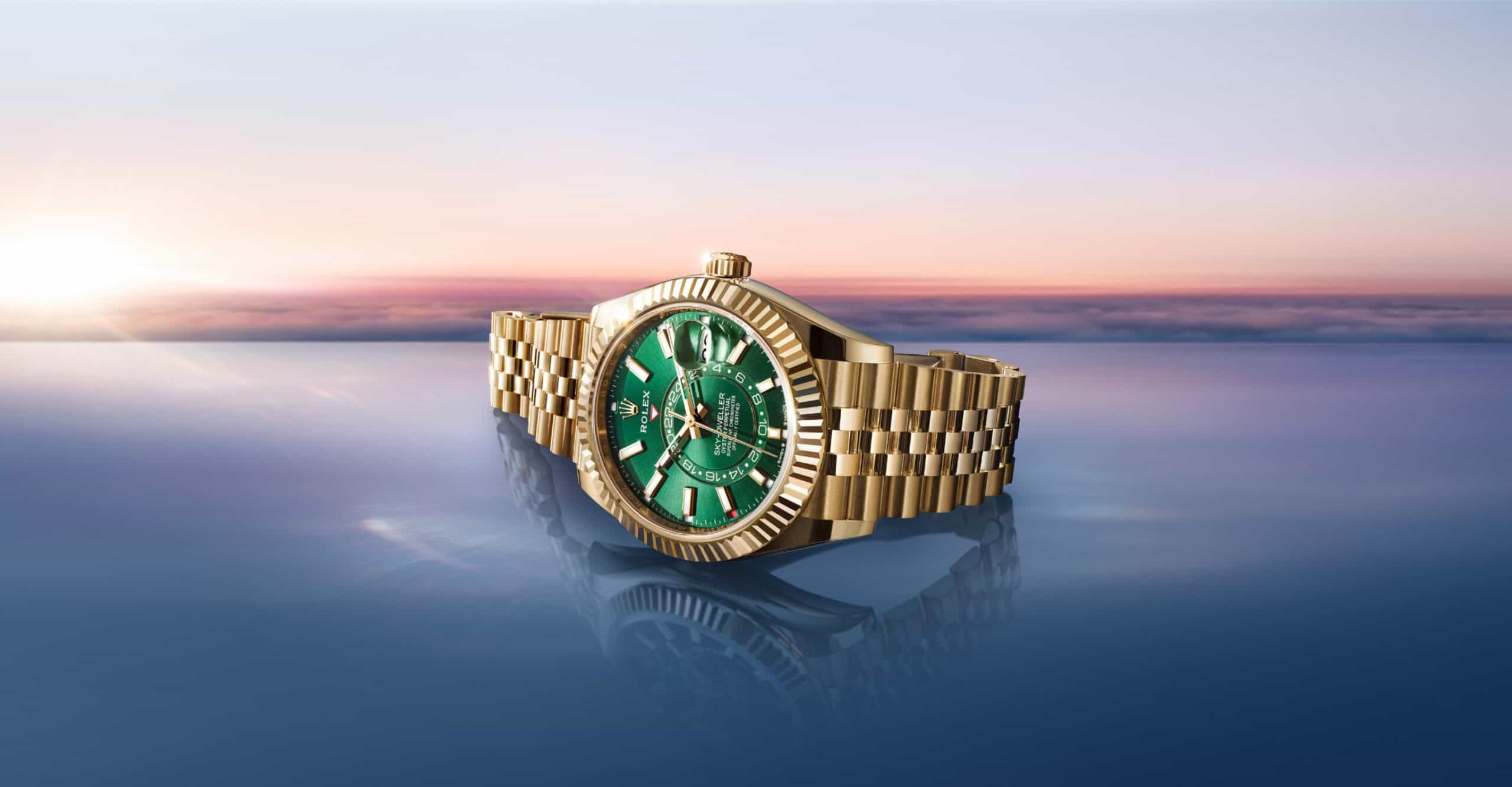 Die Rolex Sky-Dweller in Gelbgold mit grünem Zifferblatt