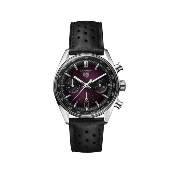 Tag Heuer Carrera Chronograph mit Edelstahlgehäuse, Lederband und violettem Zifferblatt