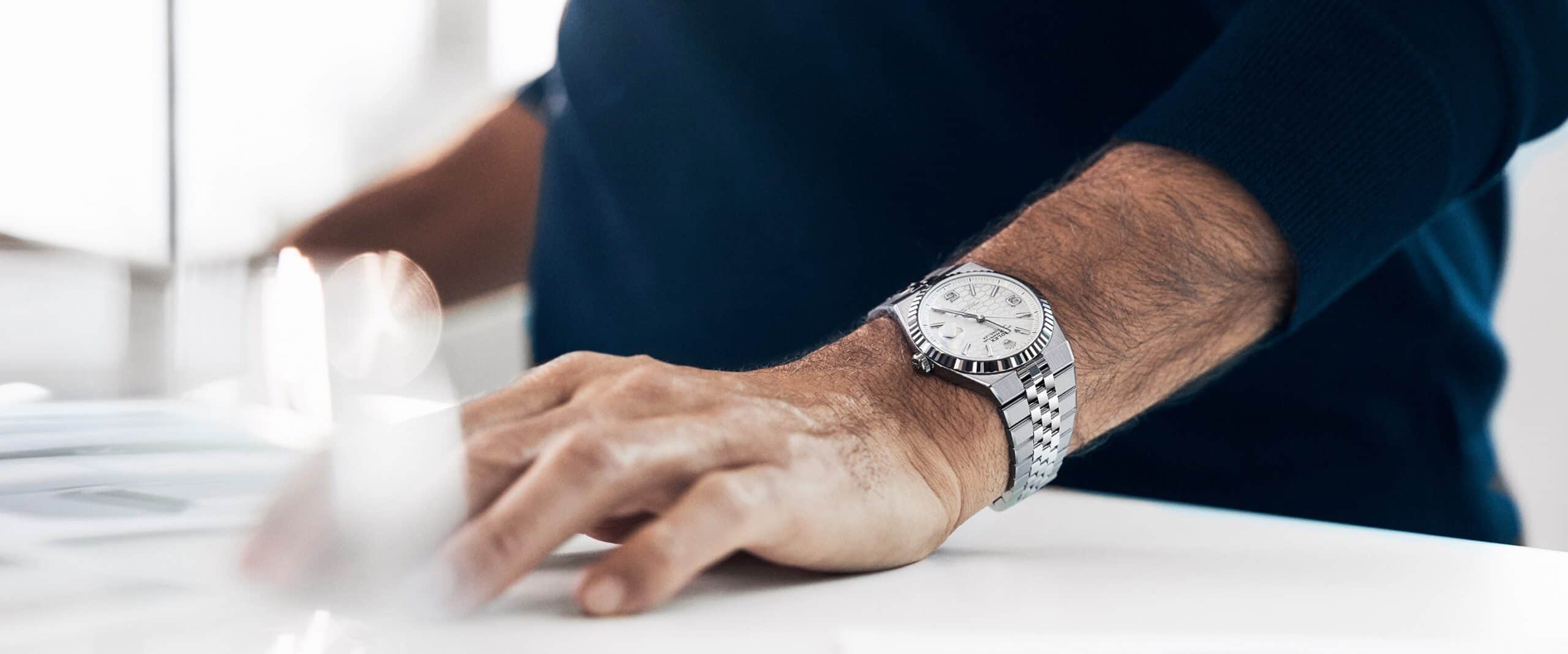 Die neue Rolex Land-Dweller am Handgelenk von Roger Federer