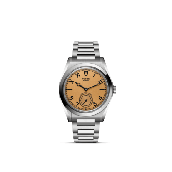 Tudor Monarch mit 39 Millimeter-Edelstahlgehäuse, Edelstahlband und champagnerfarbenem Zifferblatt
