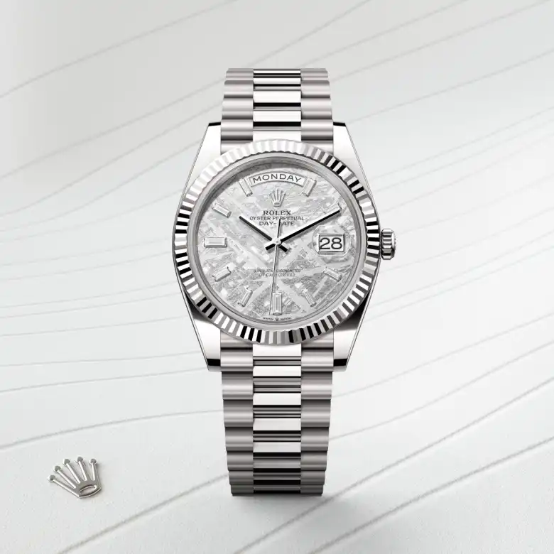 Rolex Day-Date in 18 Karat Weißgold, Frontansicht