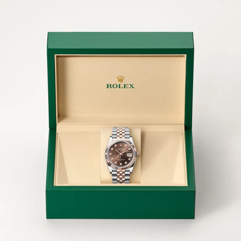 Rolex Datejust in Rolesor Everose (Kombination aus Edelstahl Oystersteel und Everose-Gold) in grüner Schatulle