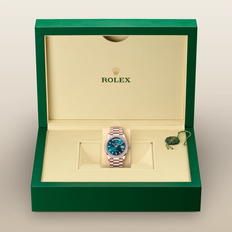 Rolex Day-Date in 18 Karat Everose-Gold, M128395TBR-0032 - S.M.WILD