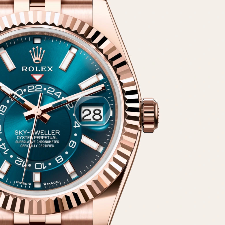 Rolex Sky-Dweller in 18 Karat Everose-Gold, M336935-0005 - S.M.WILD