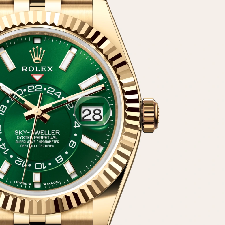 Rolex Sky-Dweller in 18 Karat Gelbgold, M336938-0008 - S.M.WILD