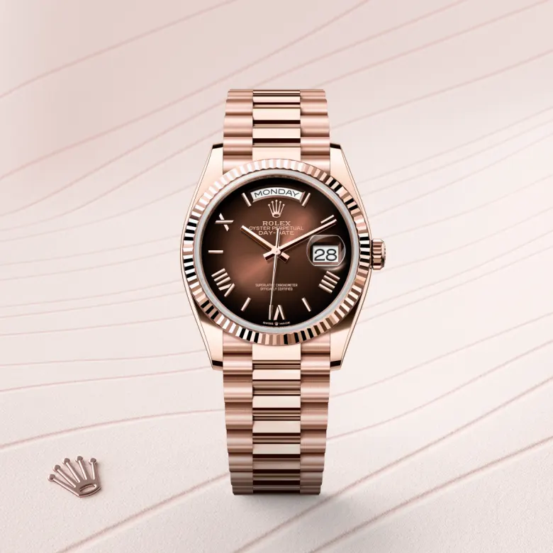 Rolex Day-Date in 18 Karat Everose-Gold, Frontansicht